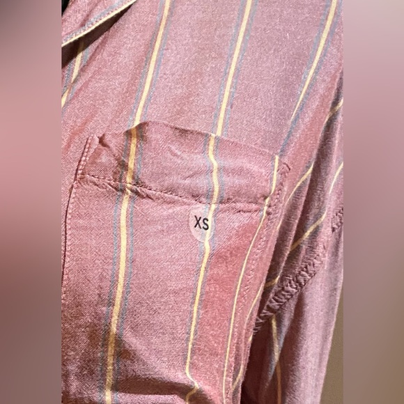 American Eagle-NWT- Mauve-Size XS- Long Sleeve Button Down-Front Tie -Oversized - Picture 7 of 11